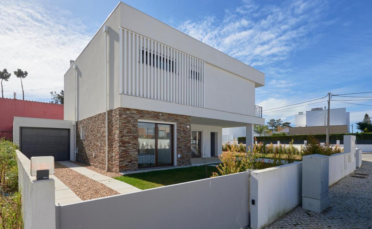 Aroeira Villa W/ Pool Near Beach, By Timecooler Exterior photo